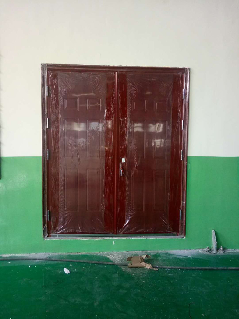 2018年8月2號(hào)防火門安裝案例